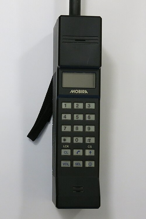The Mobira Cityman 450, an early Nokia mobile phone from the 1980s.